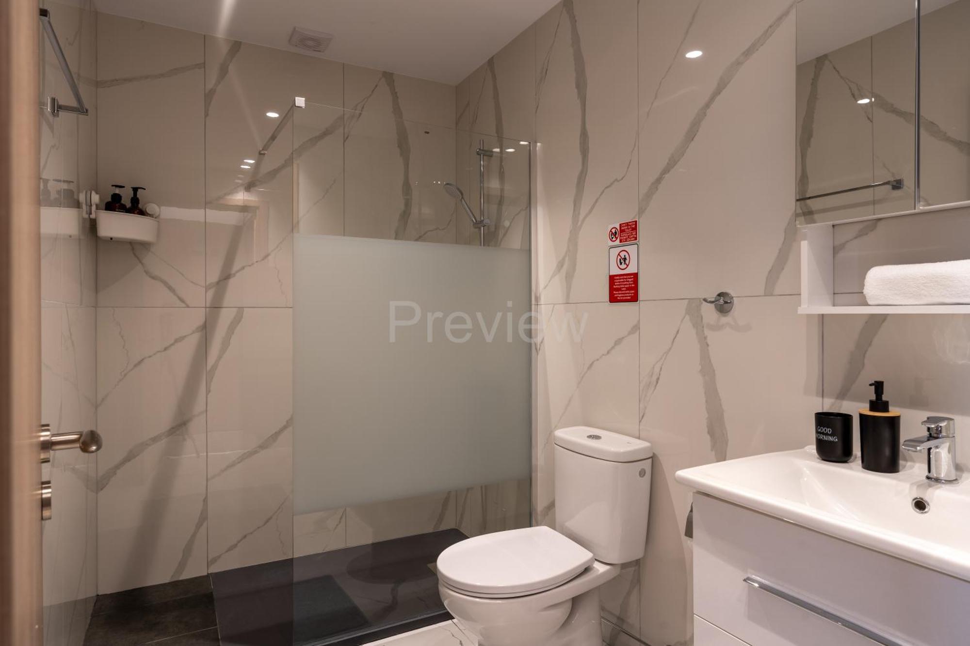Le Voyageur By The Sea - Furnished Rooms Larnaca Ngoại thất bức ảnh